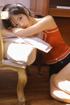 俏皮小花仙